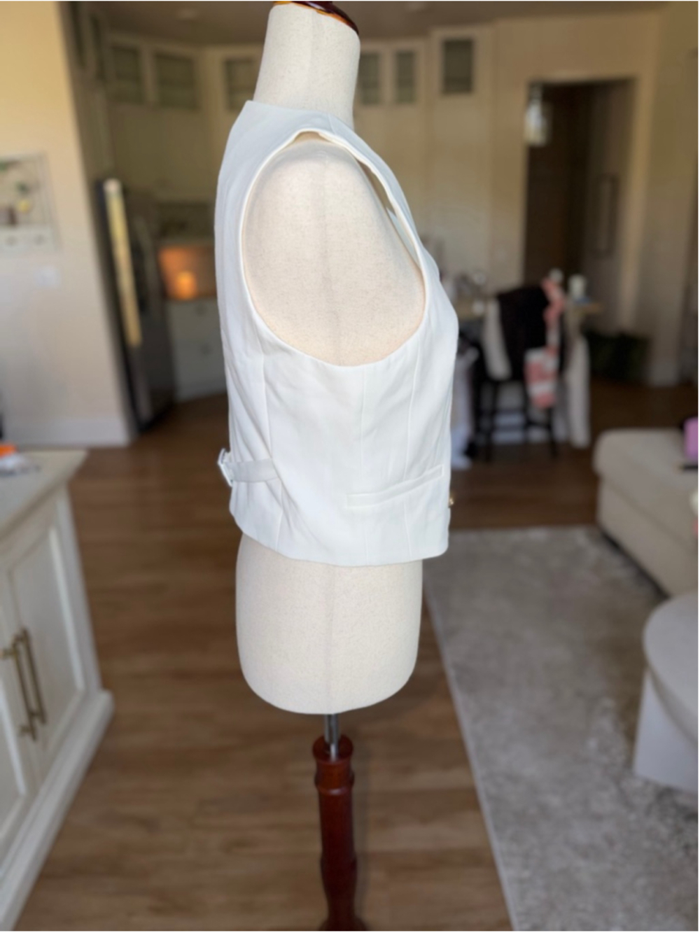 Generation Love Isadora Crepe White Vest with Gold Buttons M - Picture 6 of 9
